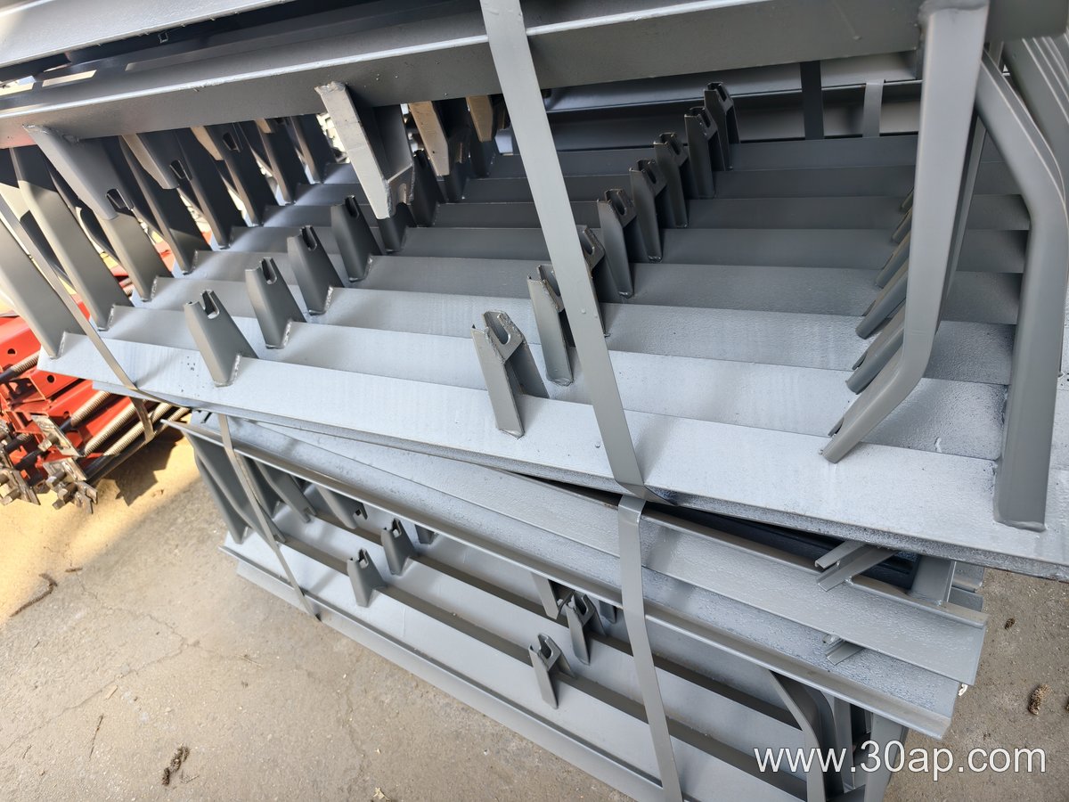 支架 Q235输送机支架产品图片