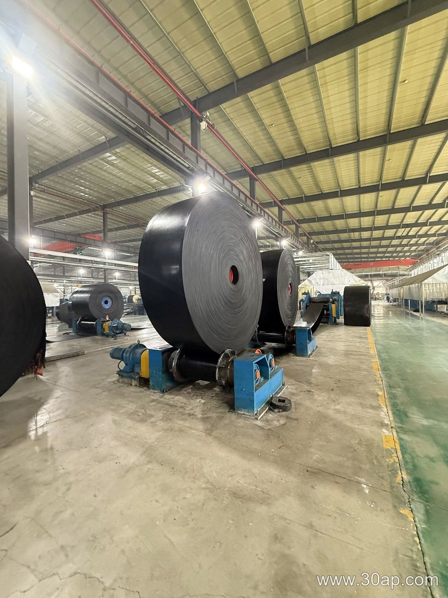 输送带 1500mm宽输送带产品图片